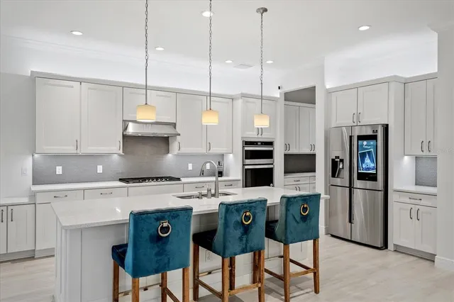 $1,190,000 | 15136 Canoe Place, Winter Garden, FL 34787