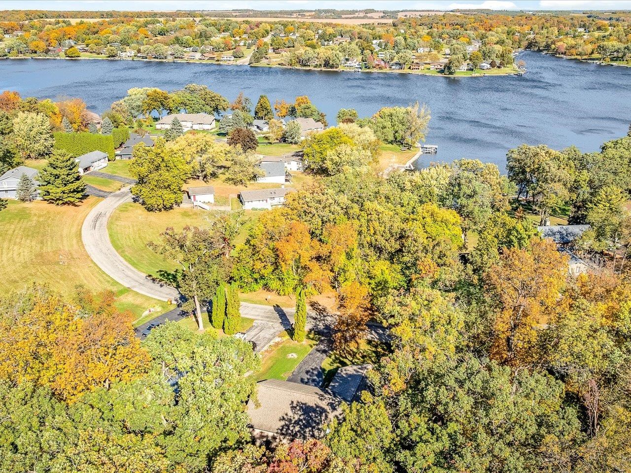 1969 Baintree Road Lake Summerset, IL 61019 - Photo 3 of 42