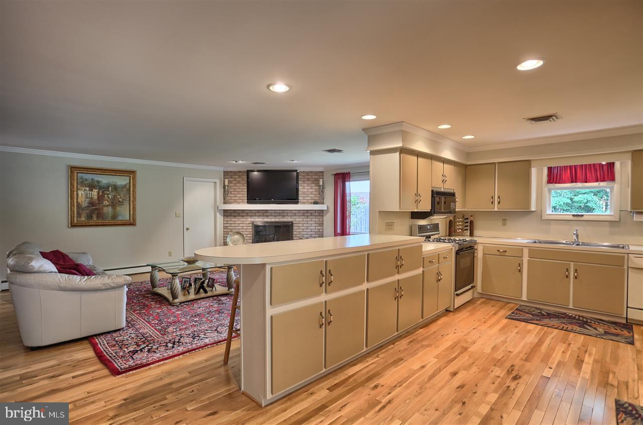1830 Lilac Road York, PA 17408 - Photo 16 of 36