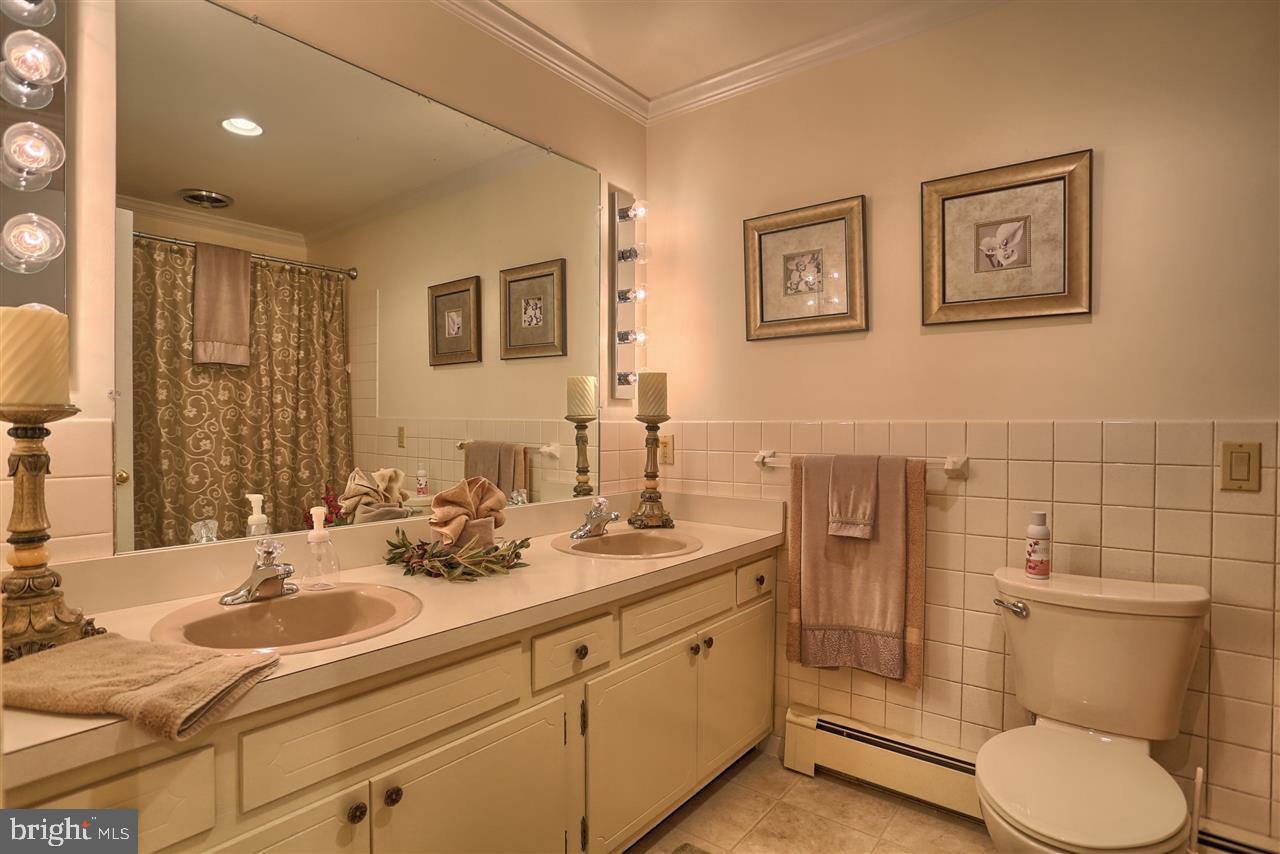 1830 Lilac Road York, PA 17408 - Photo 24 of 36