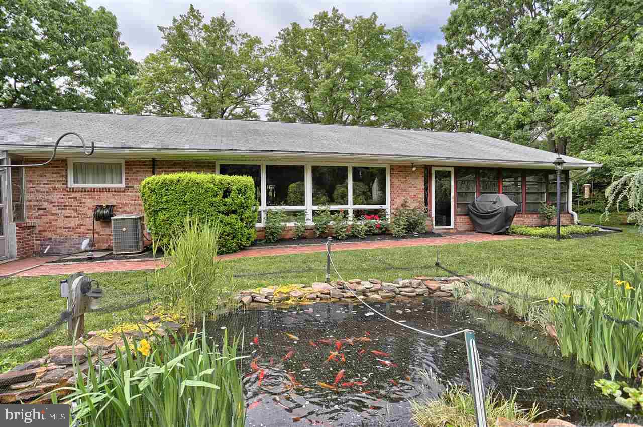 1830 Lilac Road York, PA 17408 - Photo 31 of 36