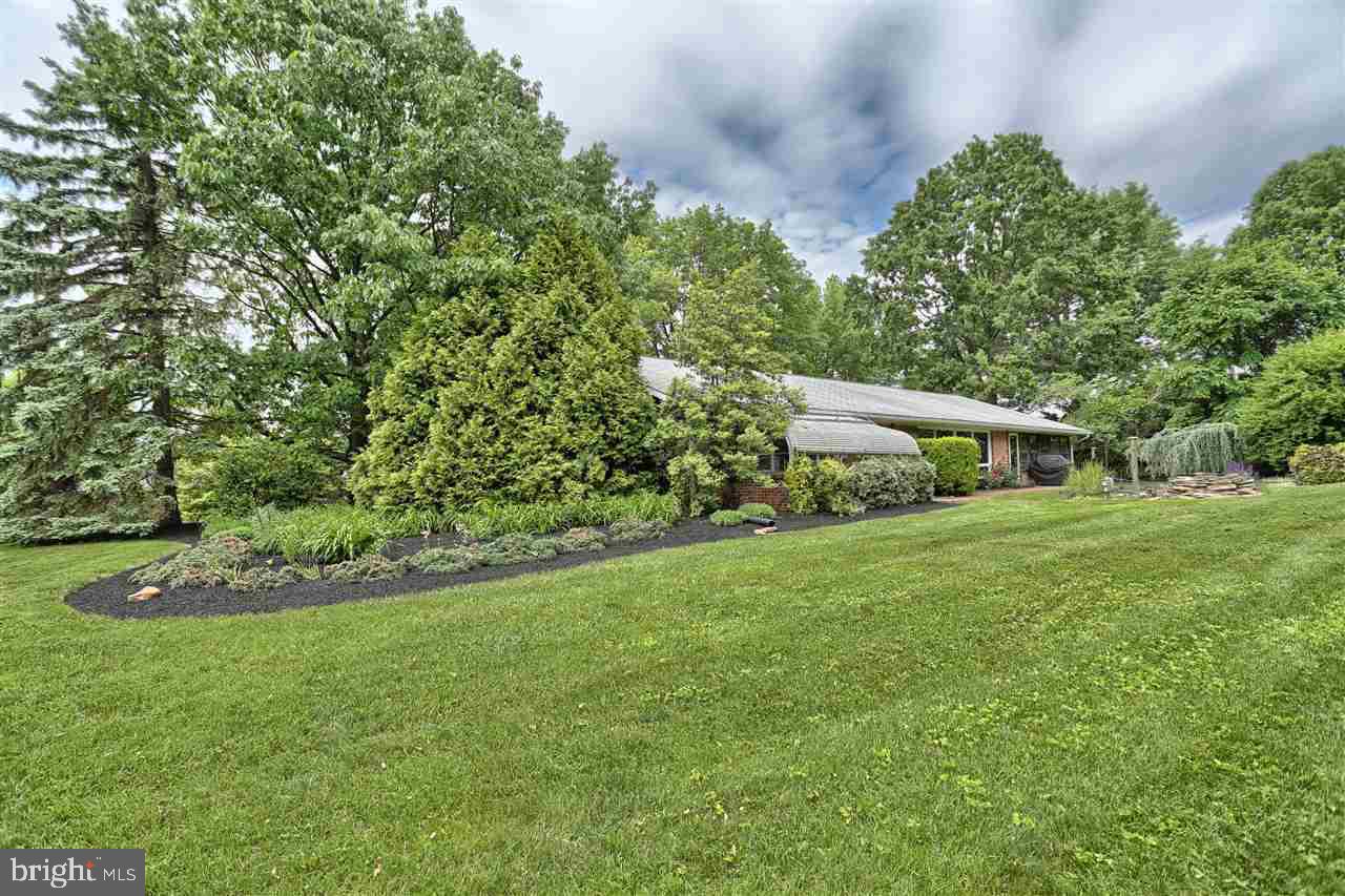 1830 Lilac Road York, PA 17408 - Photo 35 of 36