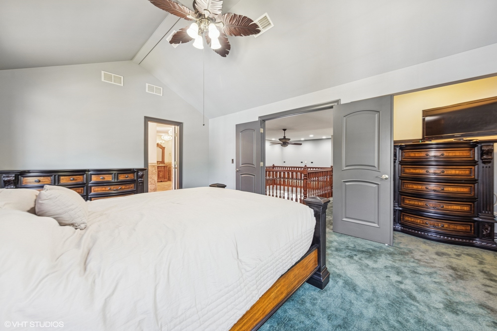 6001 Wolf Road La Grange Highlands, IL 60525 - Photo 16 of 34