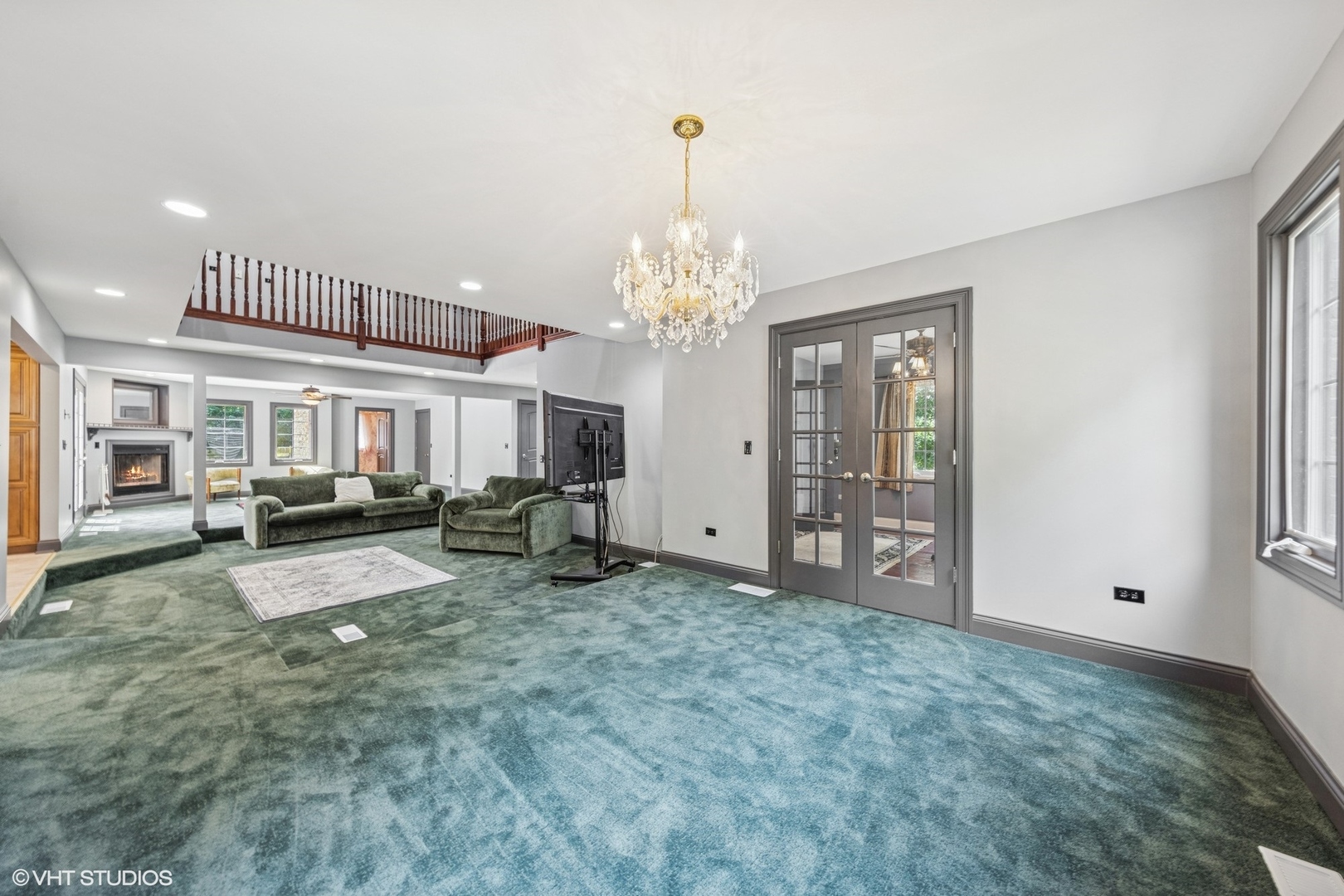 6001 Wolf Road La Grange Highlands, IL 60525 - Photo 20 of 34