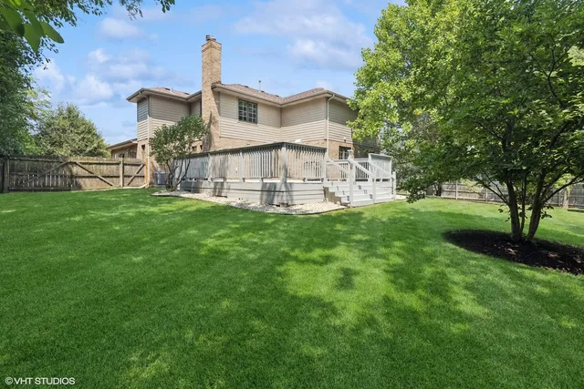 $875,000 | 6001 Wolf Road, La Grange Highlands, IL 60525