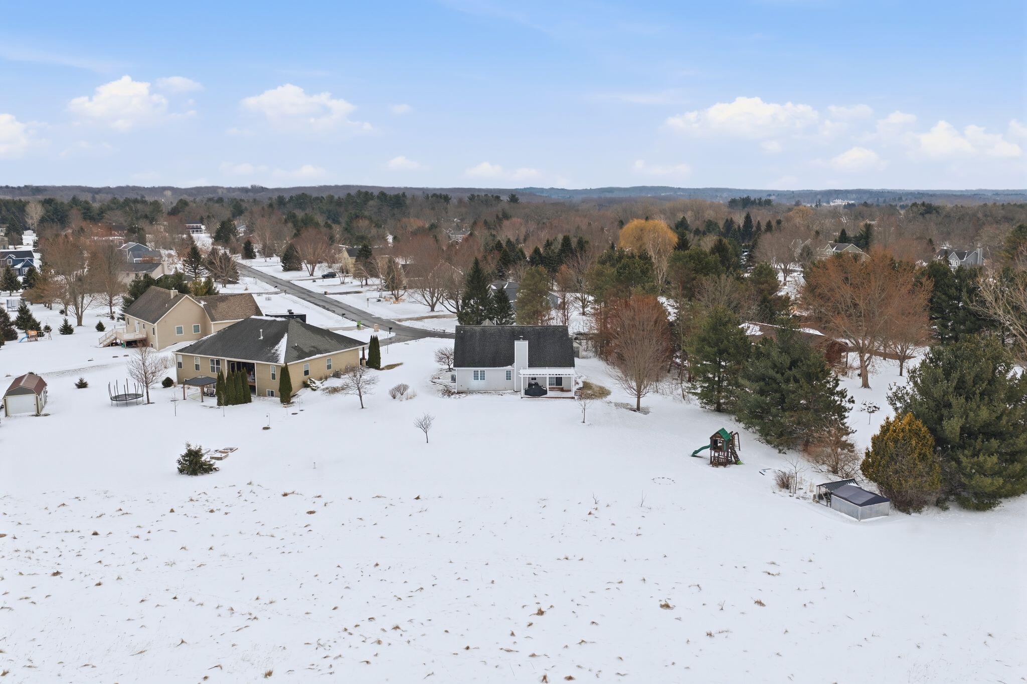 307 Scuppernong Circle Dousman, WI 53118 - Photo 35 of 39 Drone