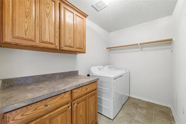 $405,000 | 4207 Fox Court, Arlington, TX 76001