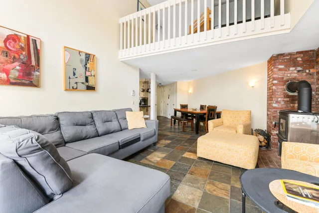 $495,000 | 18 Pleasant Drive, Grantham, NH 03753