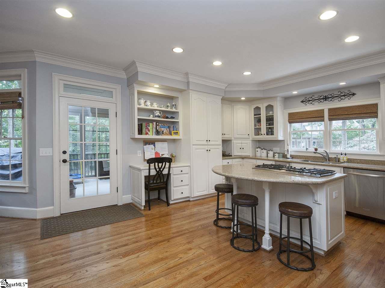 315 Block House Road Greenville, SC 29615 - Photo 3 of 31 Gallery Image 3