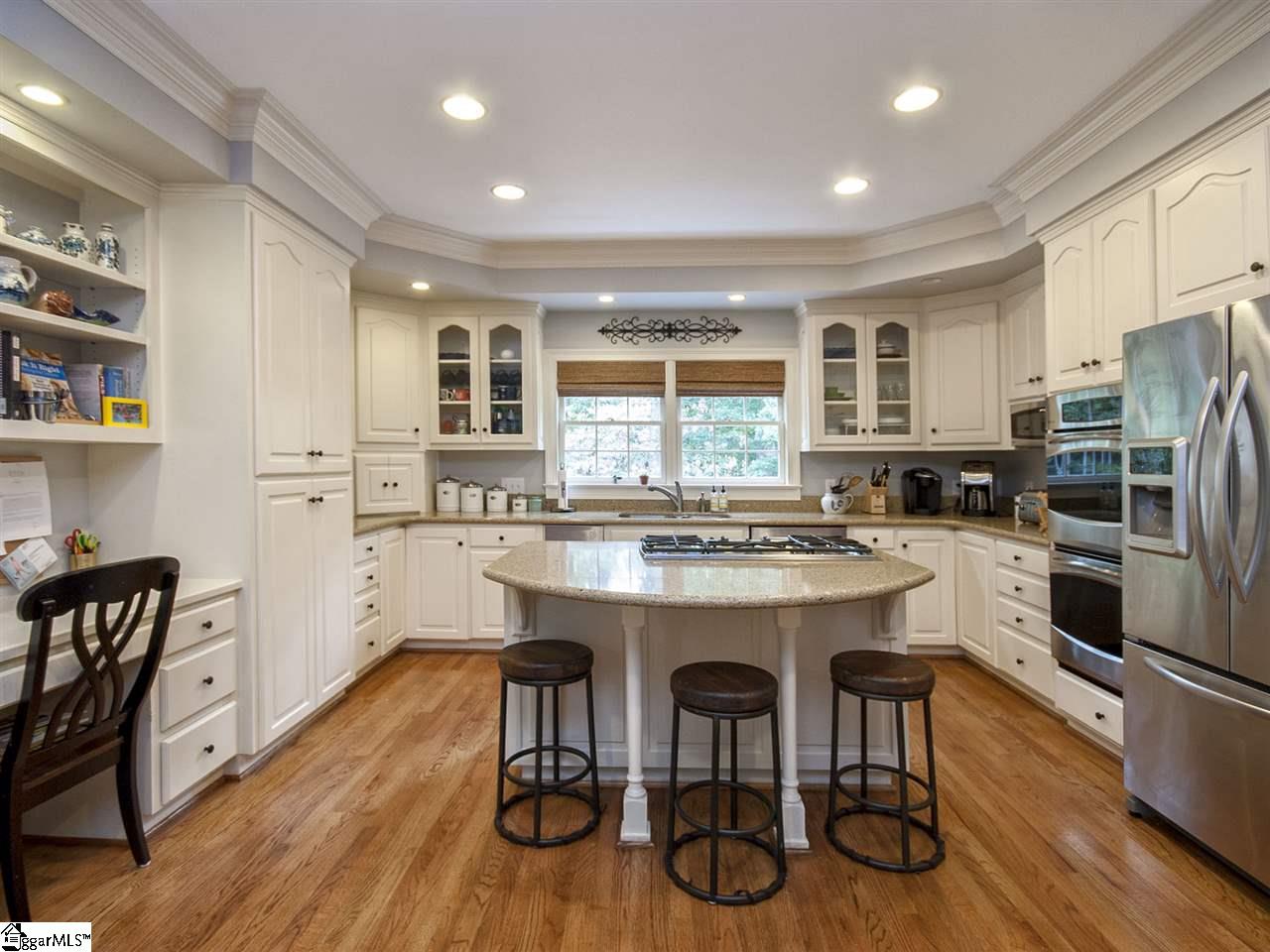 315 Block House Road Greenville, SC 29615 - Photo 4 of 31 Gallery Image 4