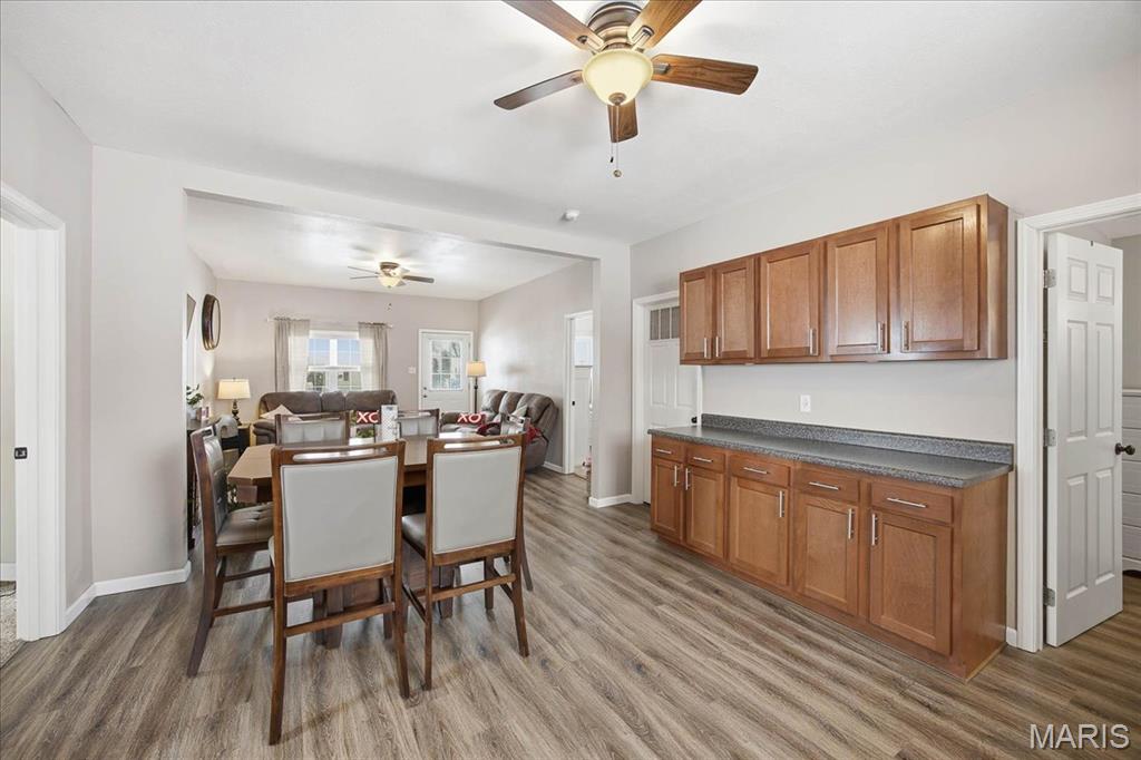 231 Franklin Street Carlyle, IL 62231 - Photo 18 of 49