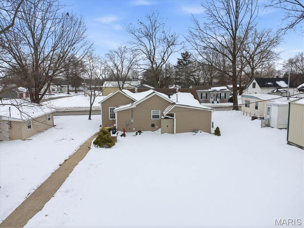 231 Franklin Street Carlyle, IL 62231 - Photo 41 of 48