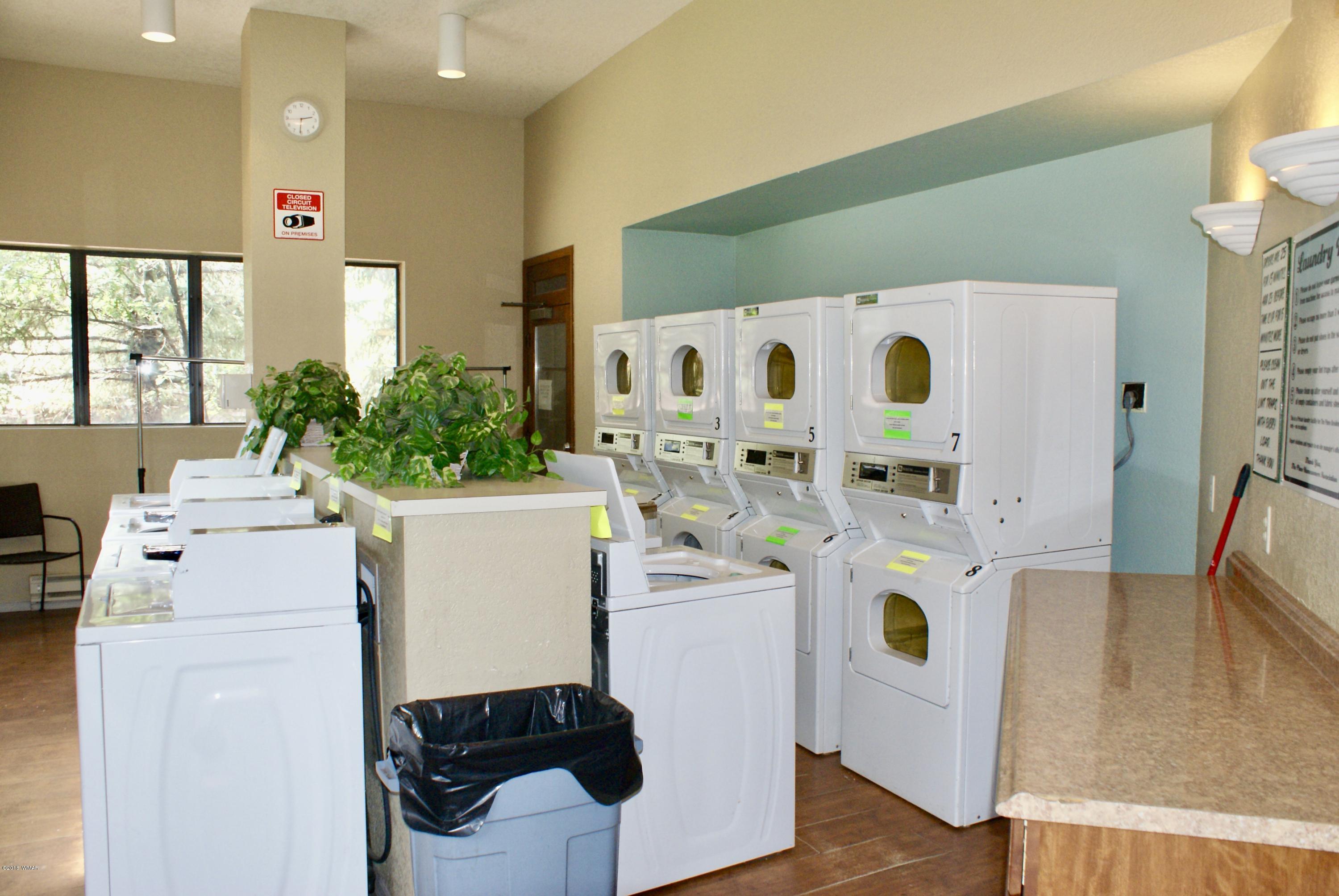 1121 South White Mountain Road Show Low, AZ 85901 - Photo 7 of 27