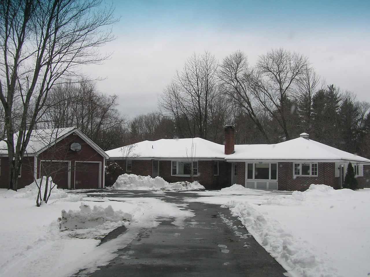 668 Upper Straw Road Hopkinton, NH 03229 - Photo 1 of 22