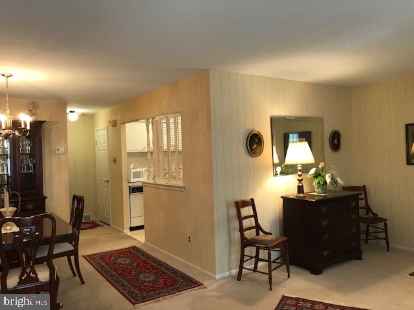 113 Greendale Road Philadelphia, PA 19154 - Photo 2 of 25