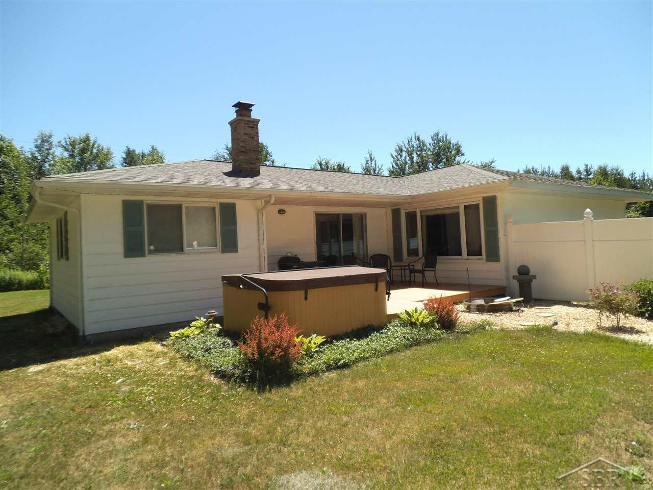 8275 Blackmar Road Birch Run, MI 48415 - Photo 19 of 25 31305933-18.JPG