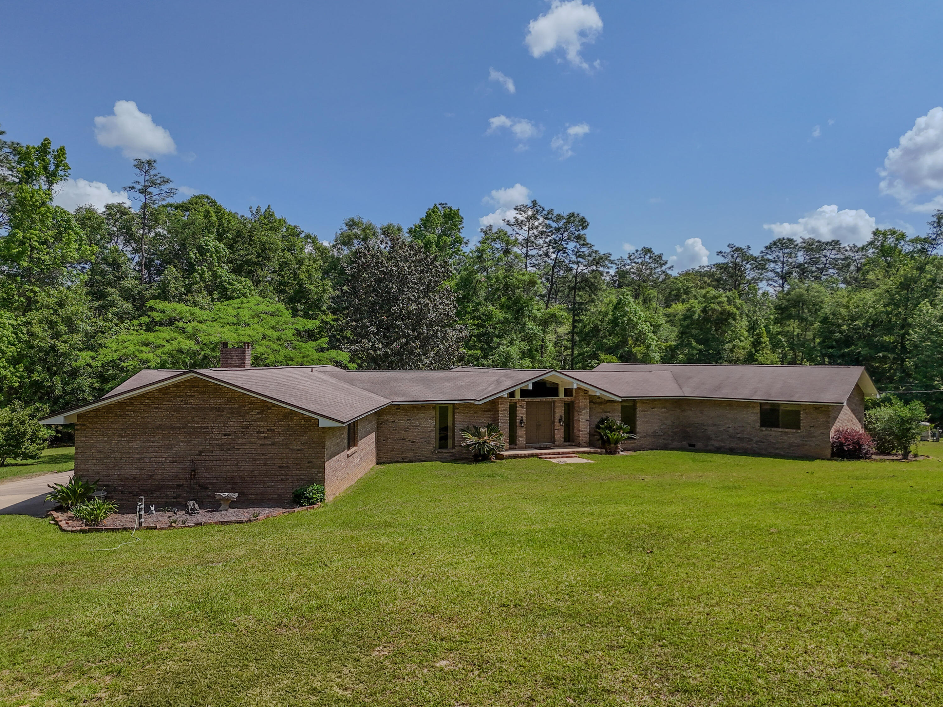 1186 Pine Forest Road Chipley, FL 32428 - Photo 20 of 75 Exterior