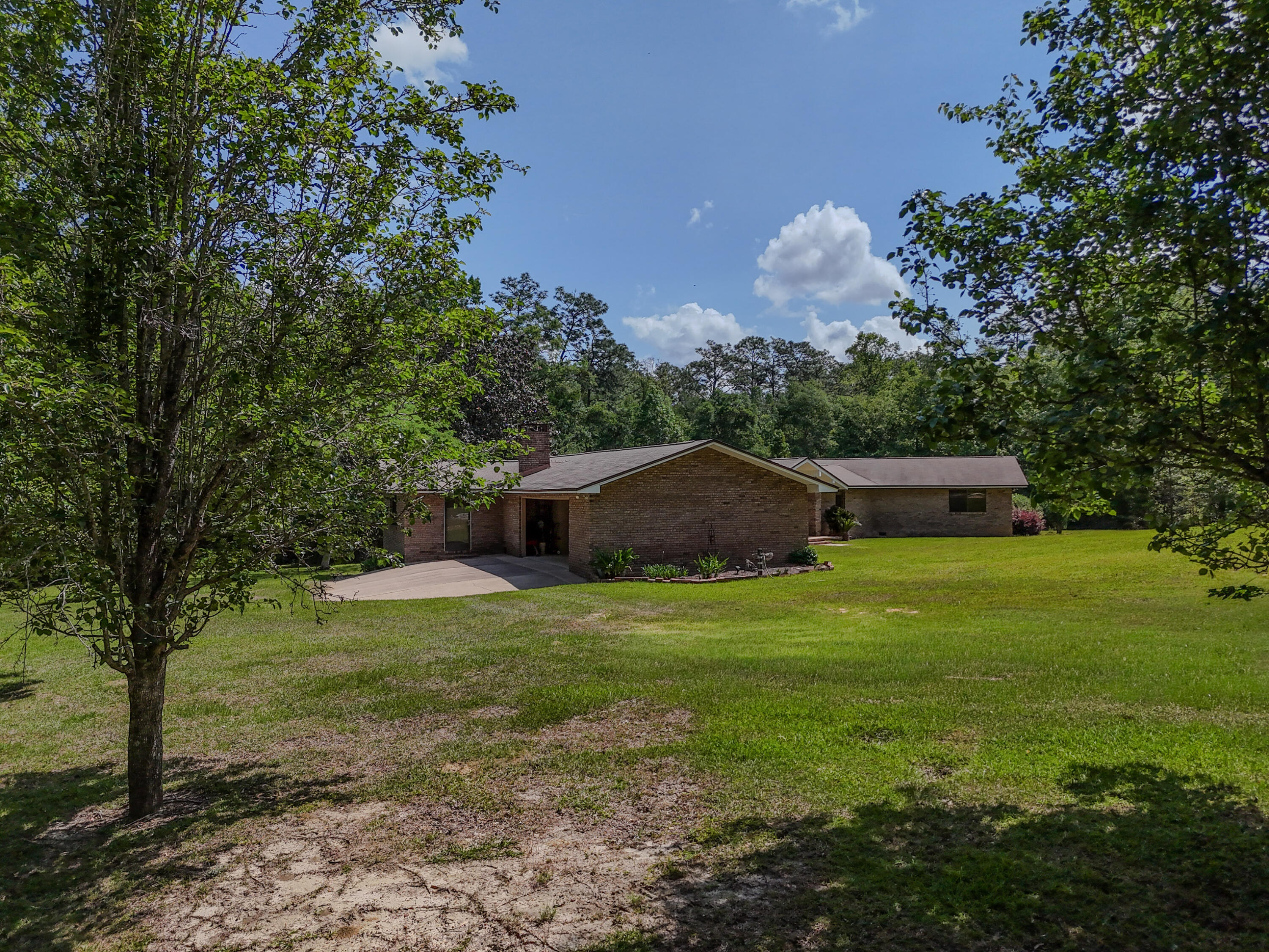 1186 Pine Forest Road Chipley, FL 32428 - Photo 21 of 75 Exterior