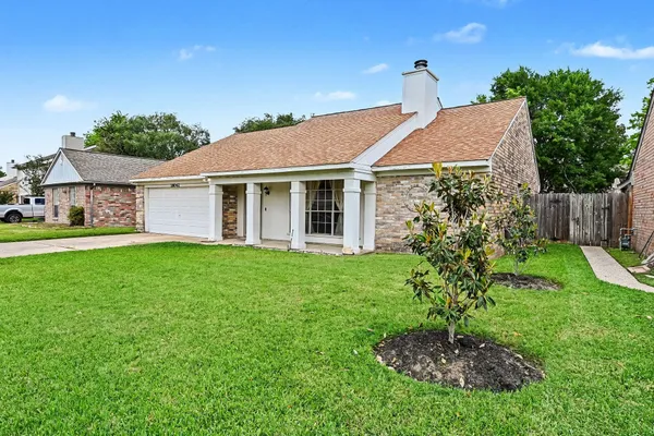 $240,000 | 18042 Garden Manor Drive, Houston, TX 77084