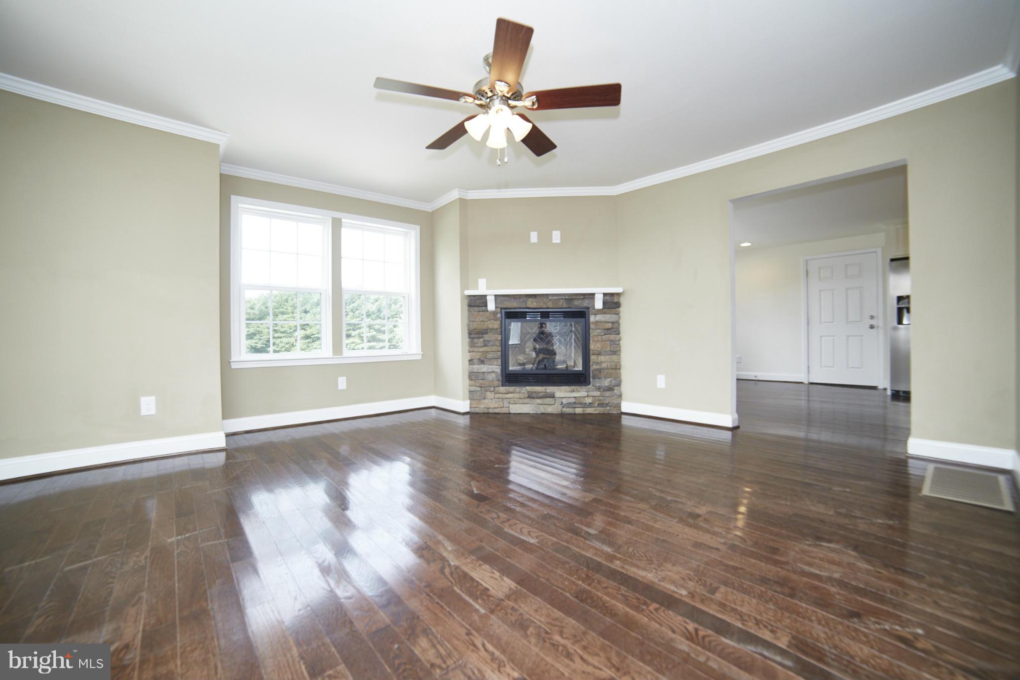 2610 Baldwin Mill Road Baldwin, MD 21013 - Photo 4 of 30 Living Room