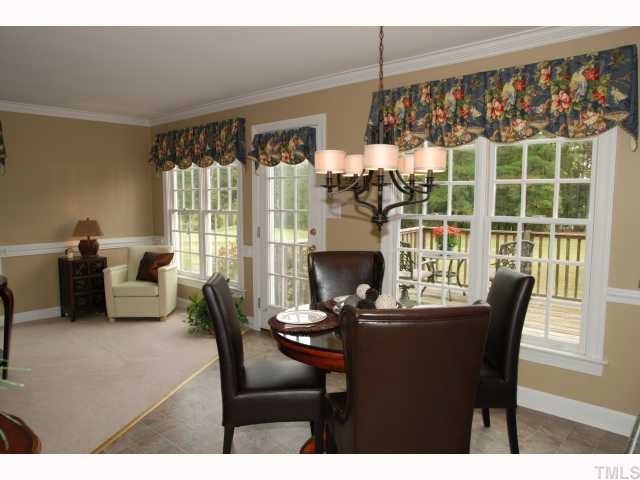 2228 Laurel Valley Way Raleigh, NC 27604 - Photo 5 of 12 Gallery Image 5