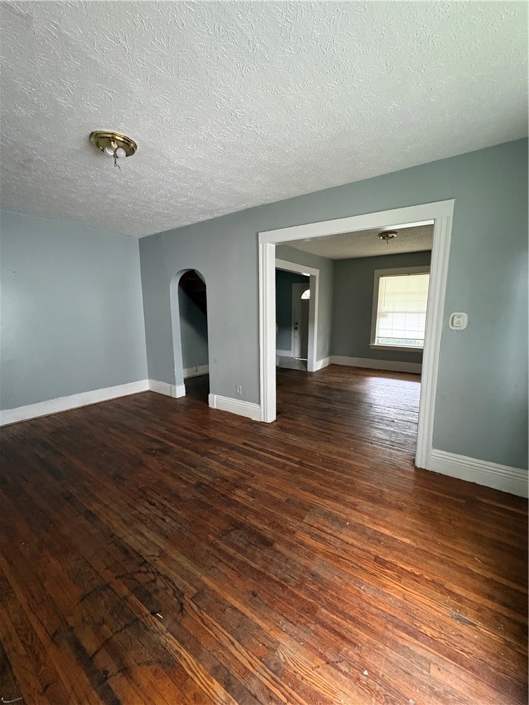 396-398 Ravine Avenue Rochester, NY 14613 - Photo 10 of 39 396 Dining room