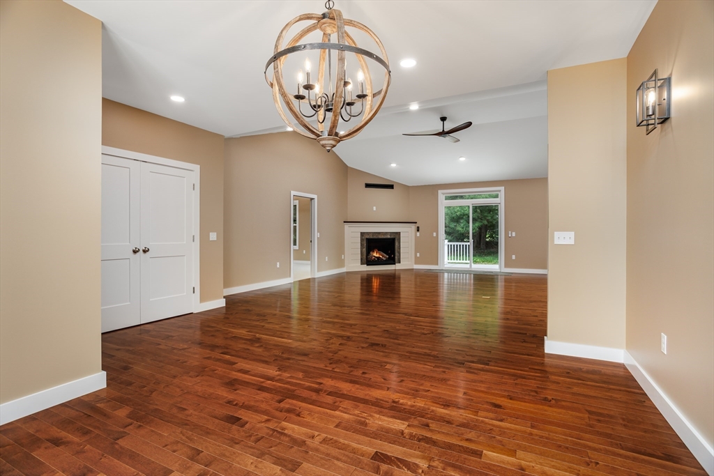 2 Elm Street Westminster, MA 01473 - Photo 7 of 42
