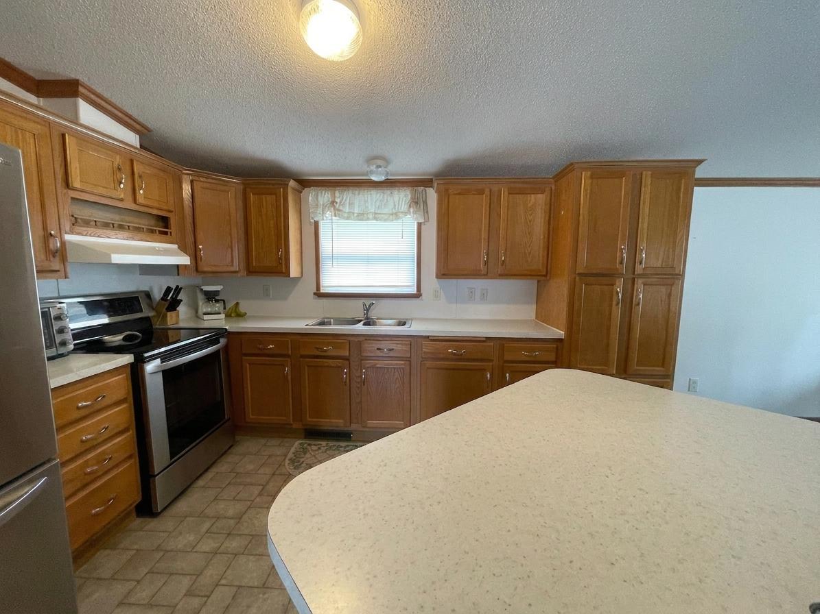 708 1st Street East Milaca, MN 56353 - Photo 10 of 34