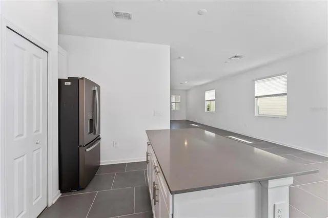 $220 | 7728 Stone Crk Trail, Kissimmee, FL 34747