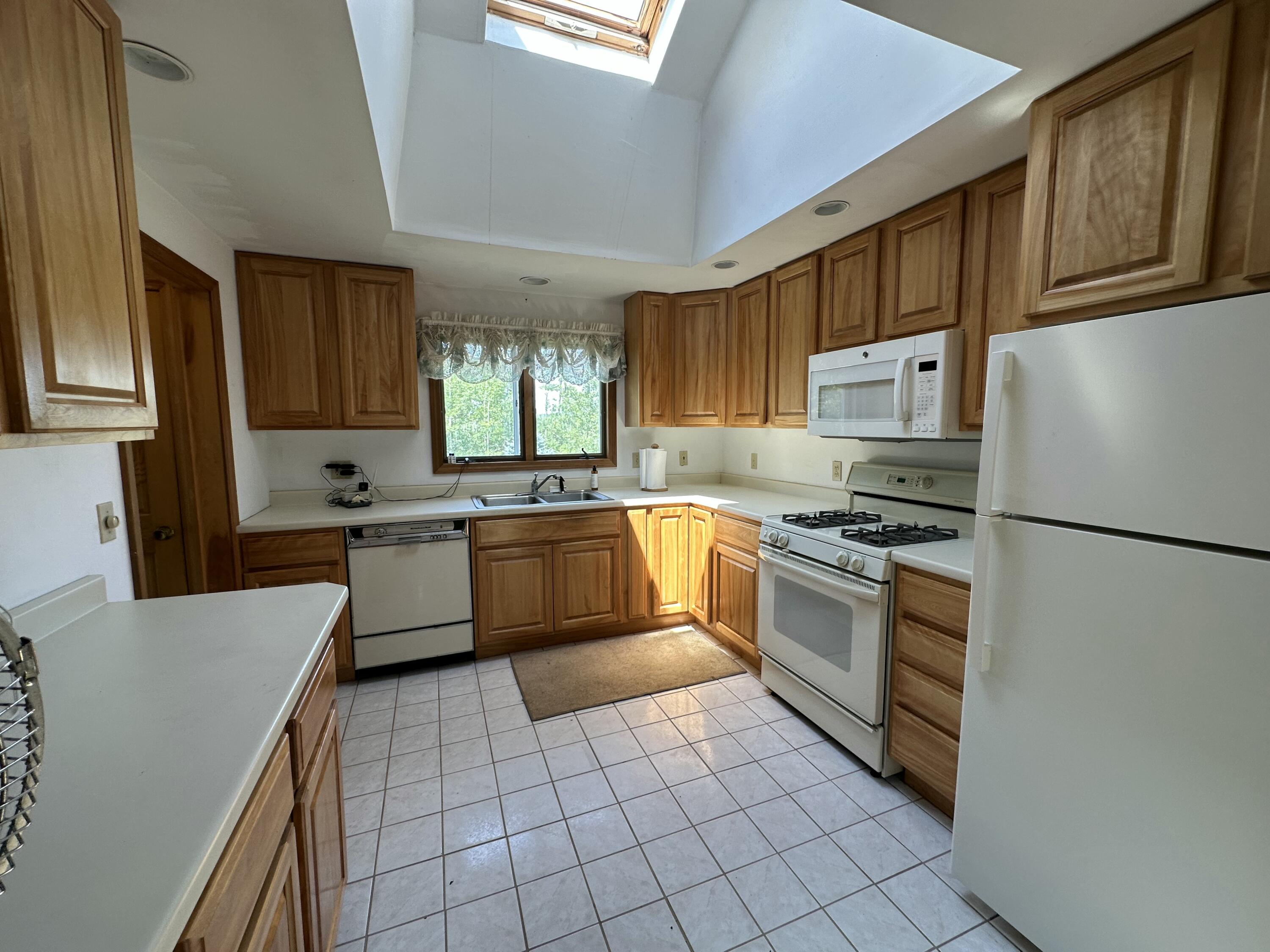 282 Eldridge Road Wells, ME 04090 - Photo 7 of 60 IMG_7390