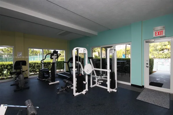 $1,025,000 | 101 Gulfview Drive, Unit 114, Islamorada, FL 33036