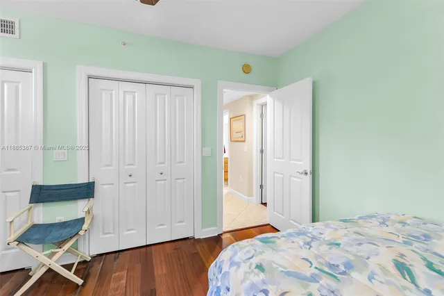 $1,075,000 | 101 Gulfview Drive, Unit 114, Islamorada, FL 33036