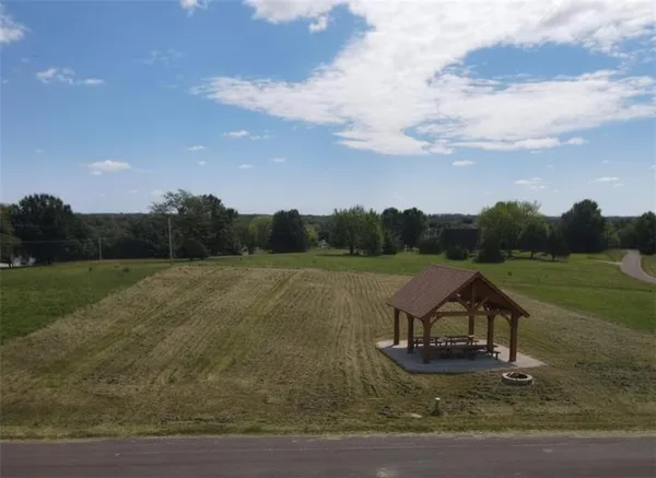 $3,999 | 2497 Lake Viking Terrace, Gallatin, MO 64640
