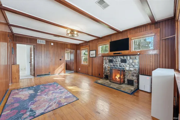 $769,900 | 6955 West North Lake Gage Drive, Angola, IN 46703