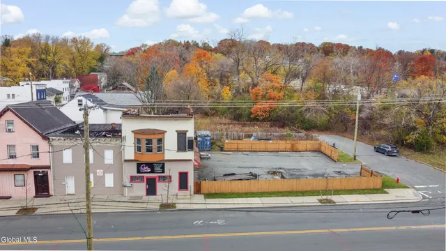 $299,000 | 1118 Broadway, Albany, NY 12204