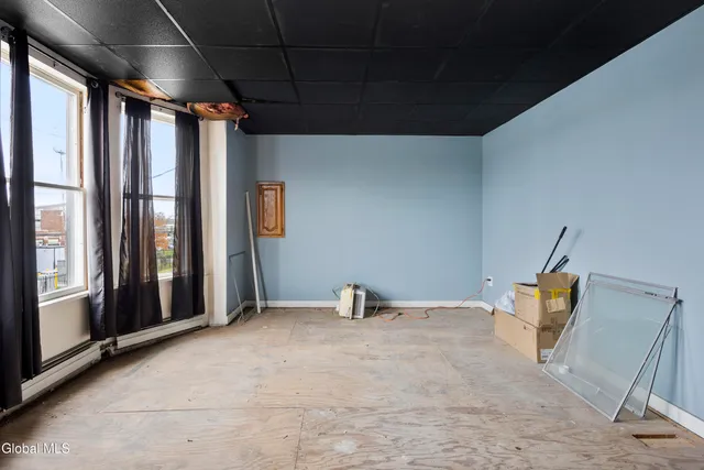 $299,000 | 1118 Broadway, Albany, NY 12204