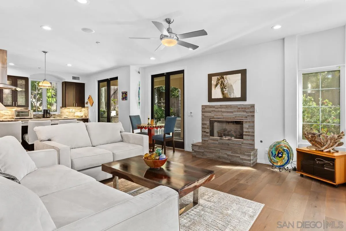 265 Sanford Street Encinitas, CA 92024 - Photo 8 of 26