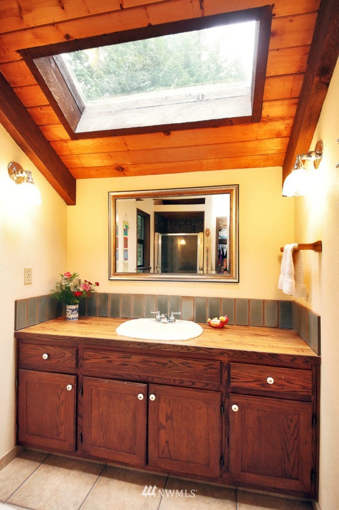 5145 Coles Road Langley, WA 98260 - Photo 9 of 15 Gallery Image 9