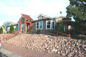 'Stone Creek' Beauty