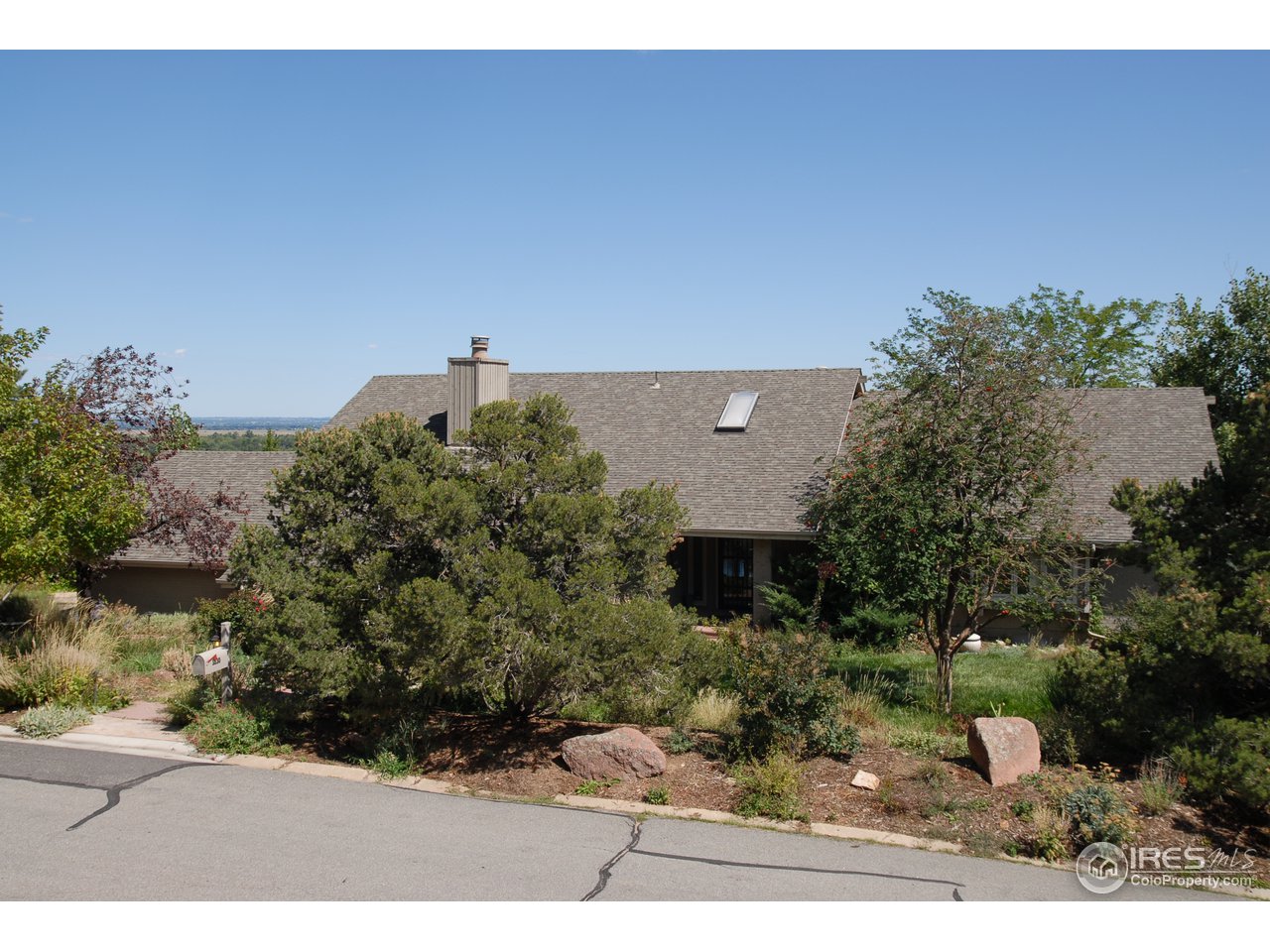 3830 Spring Valley Road Boulder, CO 80304 - Photo 13 of 18 a view of a yard