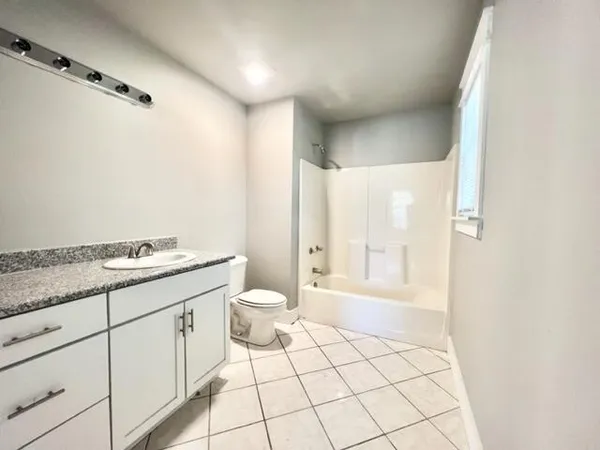 $2,000 | 140 Hickory Loop Drive, Freeport, FL 32439