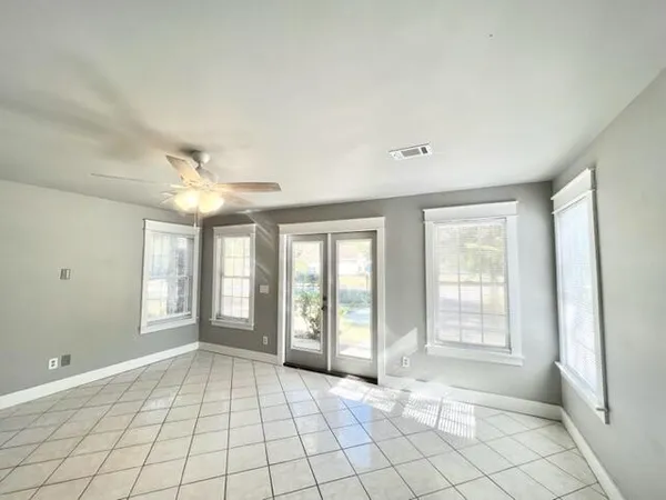 $2,000 | 140 Hickory Loop Drive, Freeport, FL 32439
