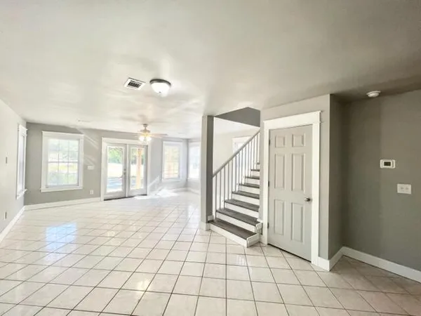 $2,000 | 140 Hickory Loop Drive, Freeport, FL 32439