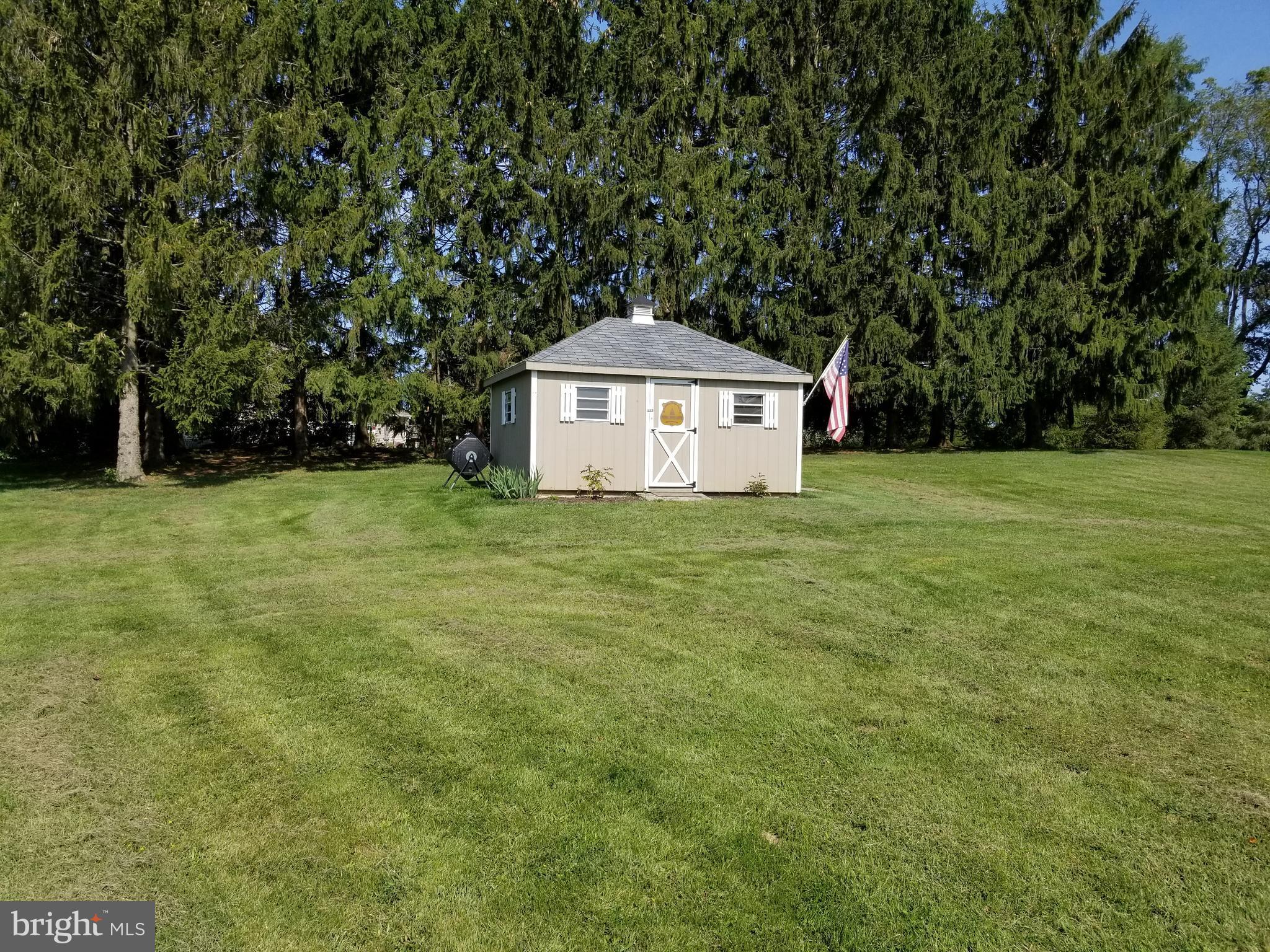 11663 Country Club Road Waynesboro, PA 17268 - Photo 5 of 29 Large yard with separate storage/hobby building.
