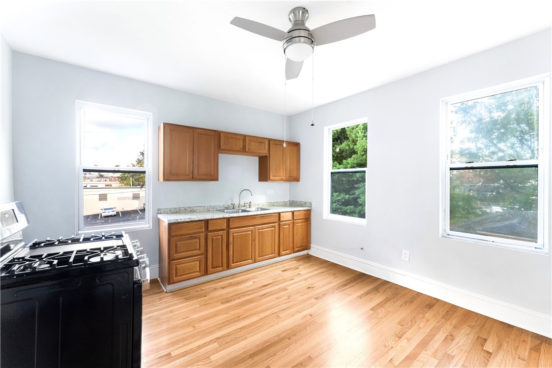 498 Washington Street Providence, RI 02903 - Photo 12 of 24