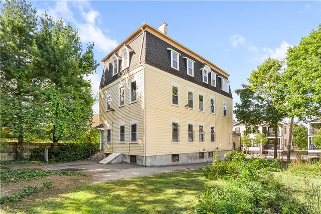 $979,900 | 498 Washington Street, Providence, RI 02903