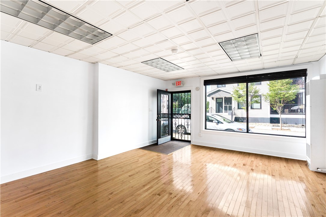 498 Washington Street Providence, RI 02903 - Photo 6 of 24