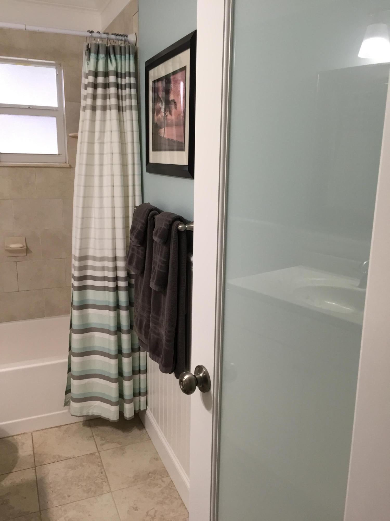 19866 Seabrook Road Jupiter, FL 33469 - Photo 20 of 33 IMG_4497