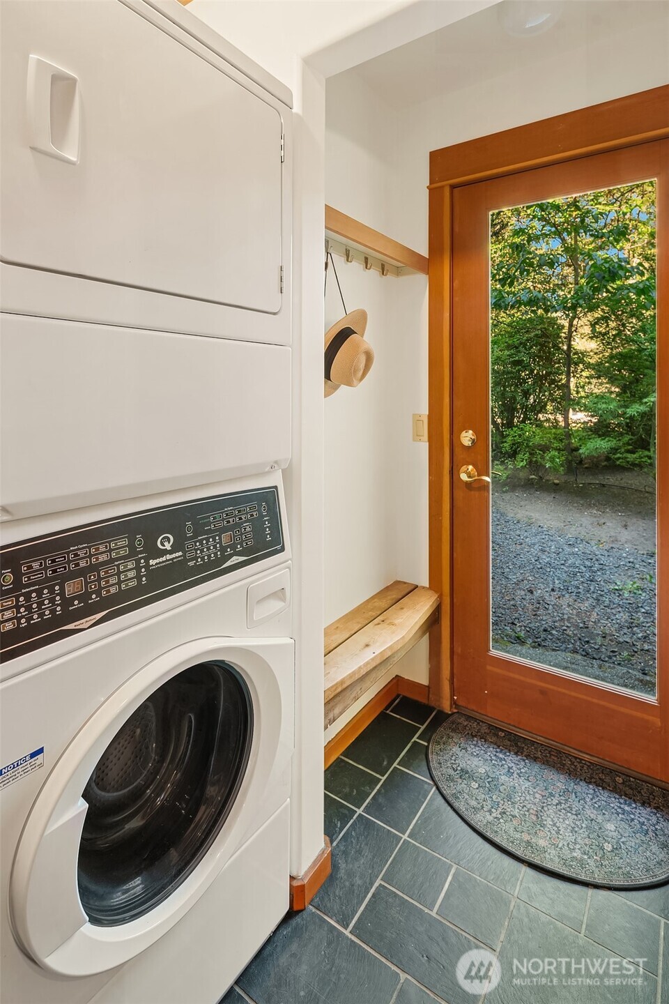 17804 Thorsen Road Southwest Vashon, WA 98070 - Photo 20 of 39 a utility room with dryer and washer