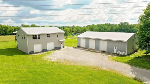 $1,900 | 4693 North State Road 43, Solsberry, IN 47459